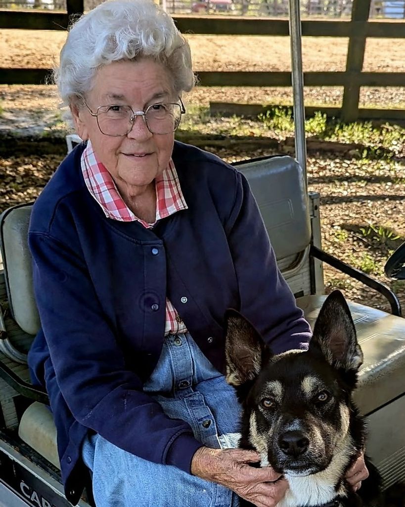 Leona Mae "Mamie" Cartwright