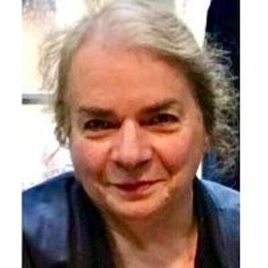 Elaine Garbarino Profile Photo
