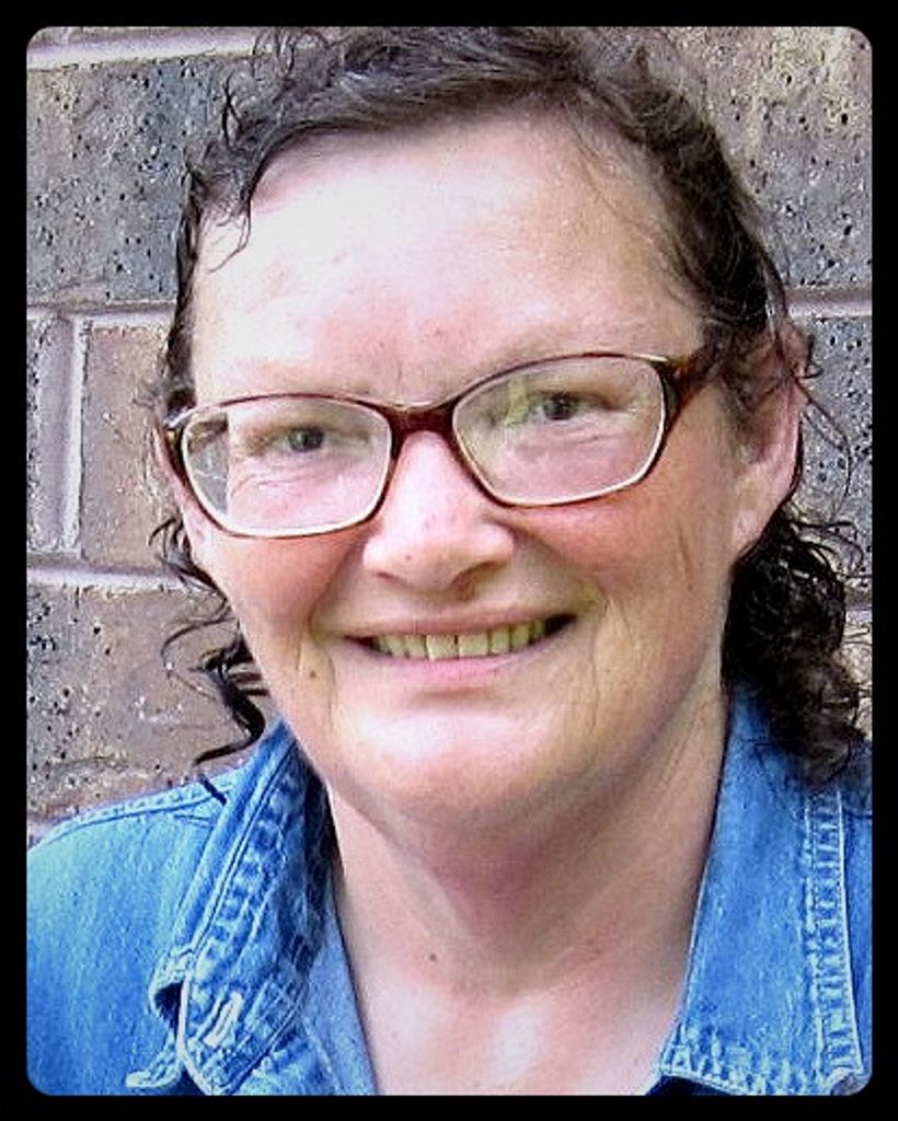 Vicki Wolfe Profile Photo