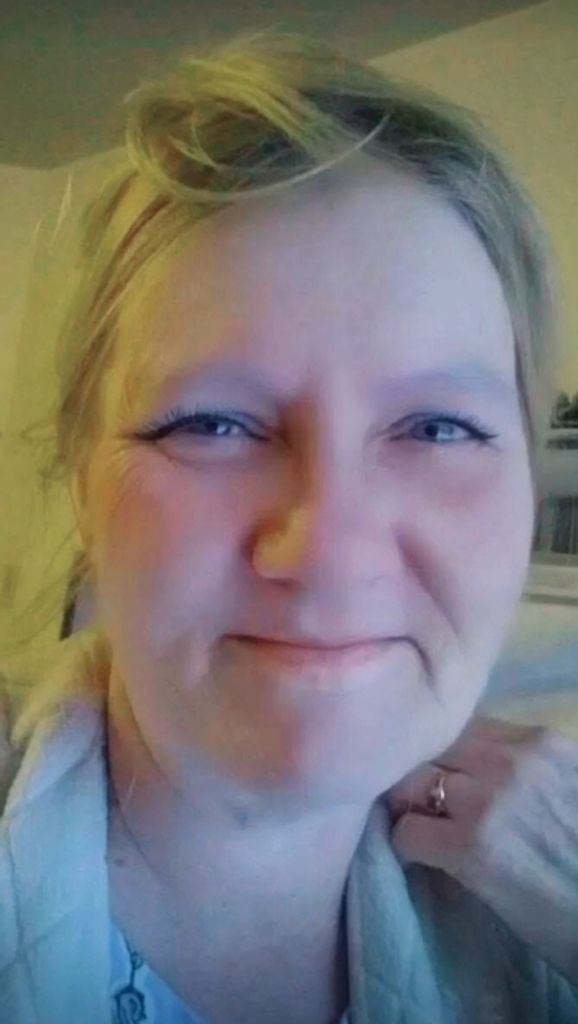 Lou Ann Hardin-Galvan Profile Photo
