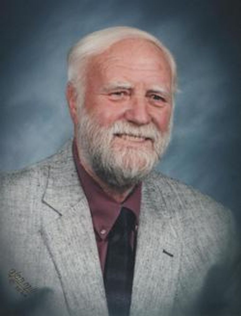 Elmer "Bernie" Bernard Ratzlaff