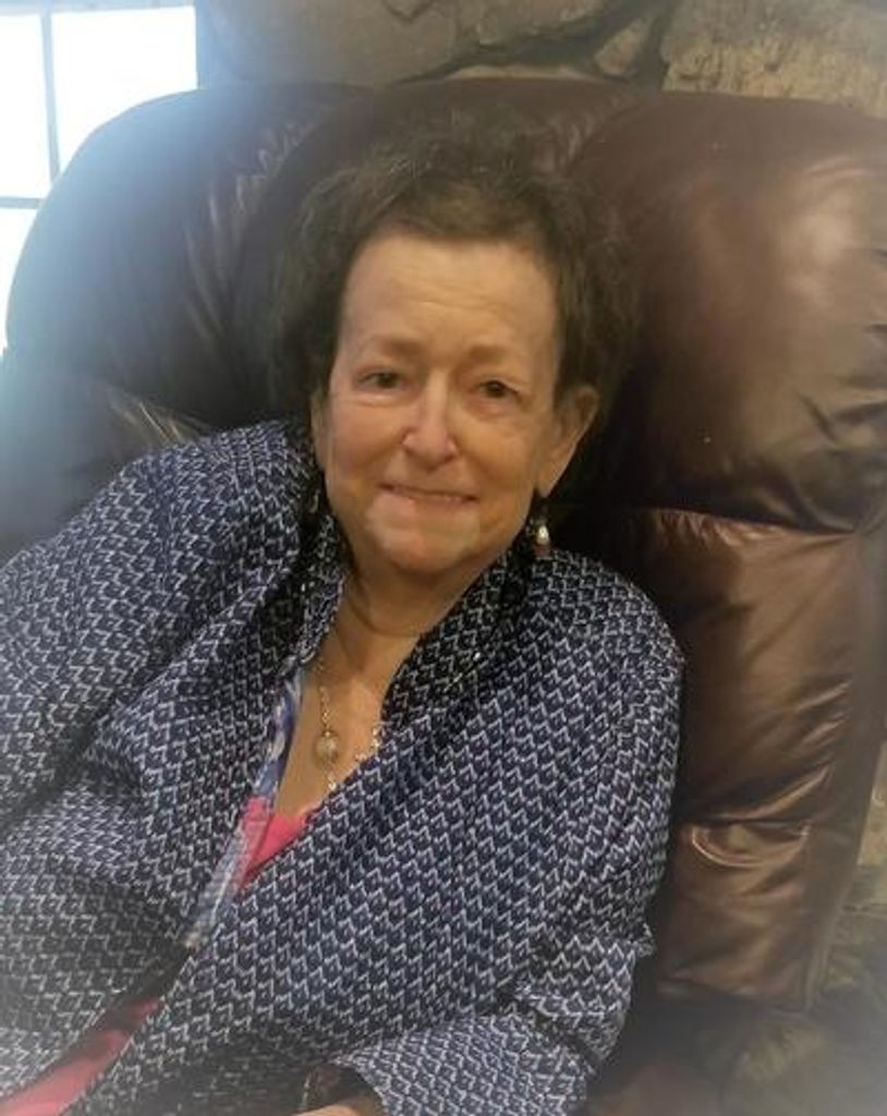 Angela Knight Profile Photo