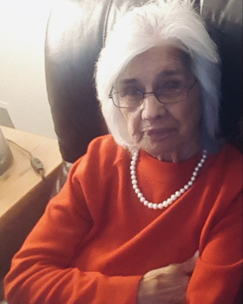 Enedina Santillan Profile Photo