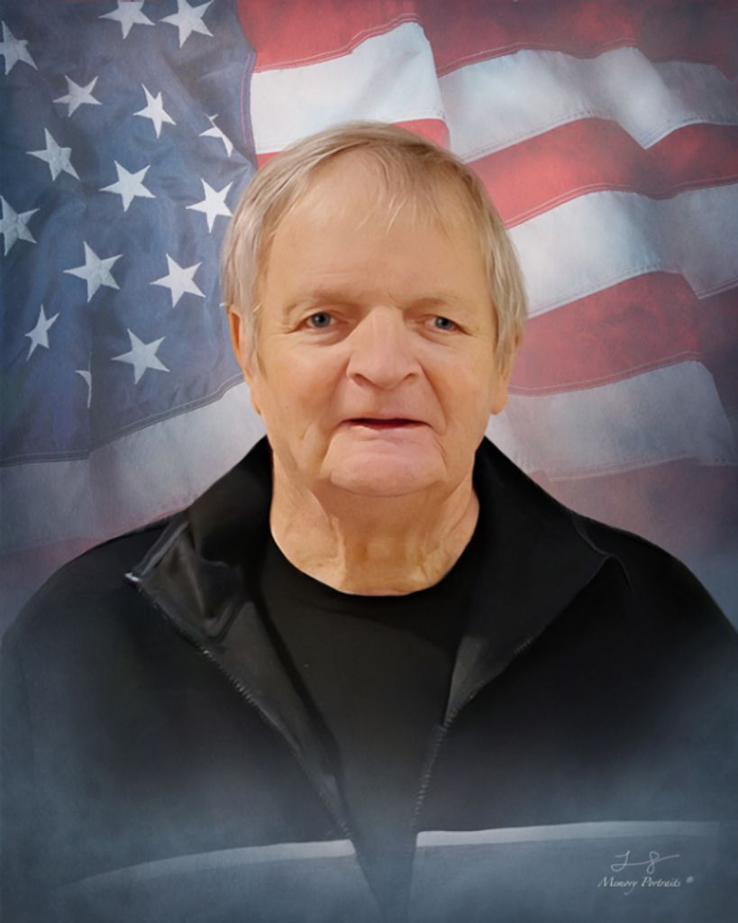 Robert Eugene Smith Profile Photo