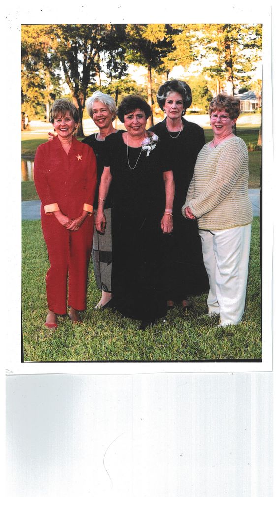 Delphine Nutt Profile Photo