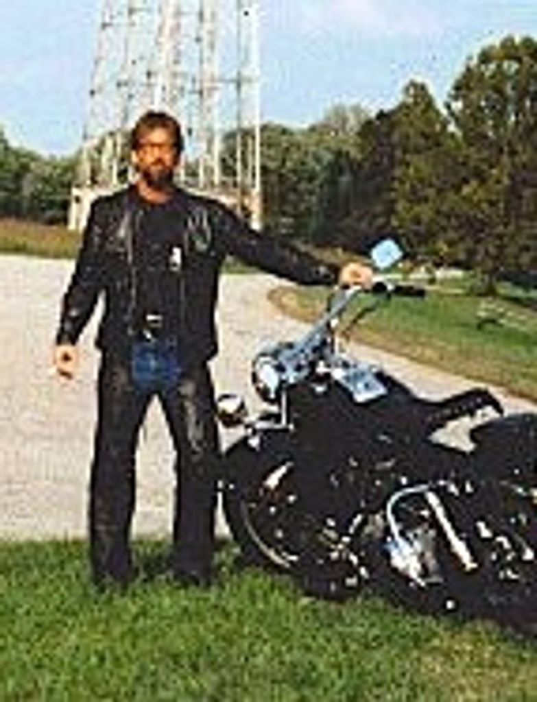Darrell E Crum