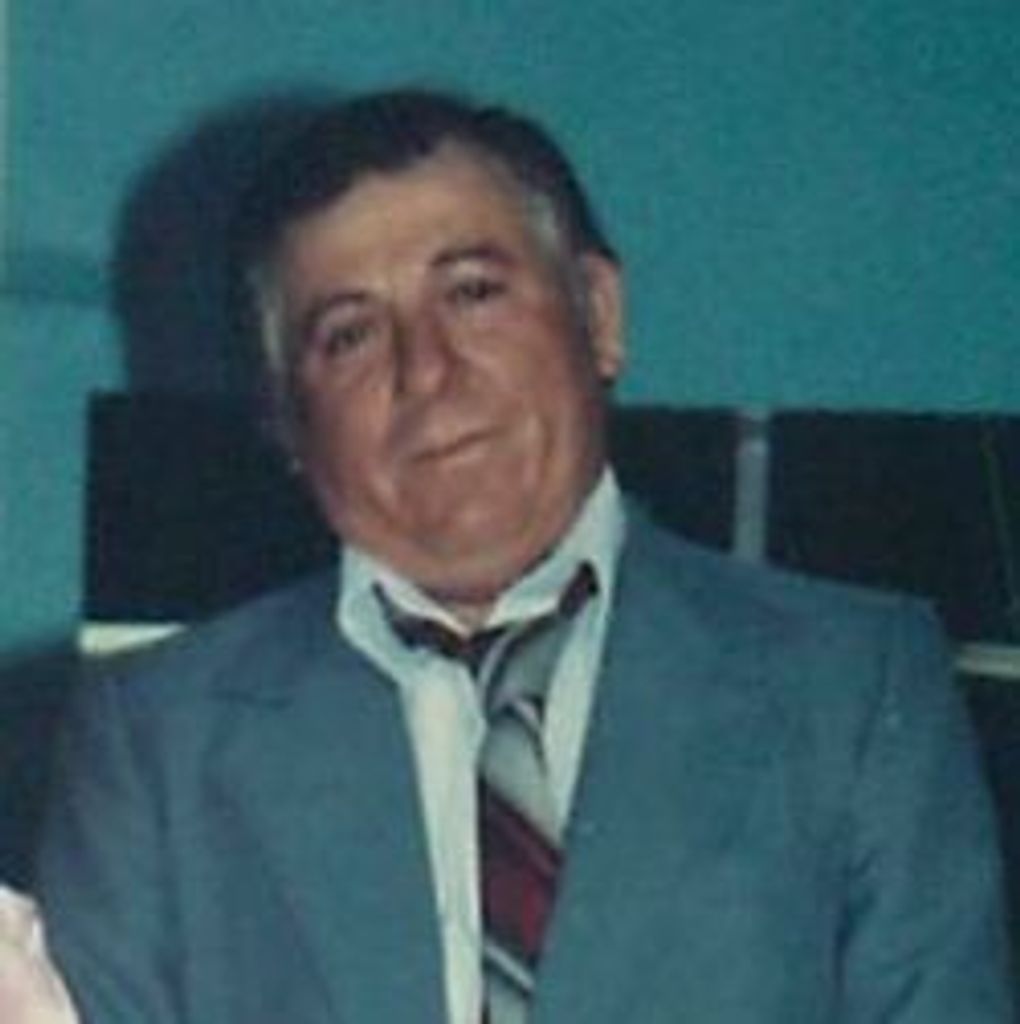 Onesimo Sanchez Profile Photo