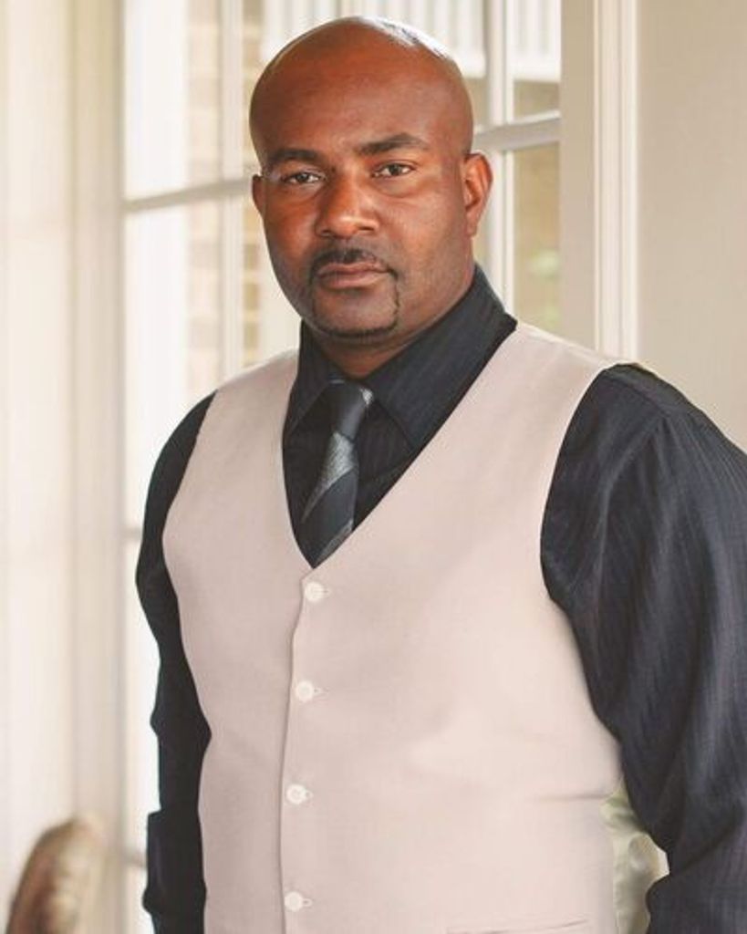 Randy R. Isaacs Profile Photo