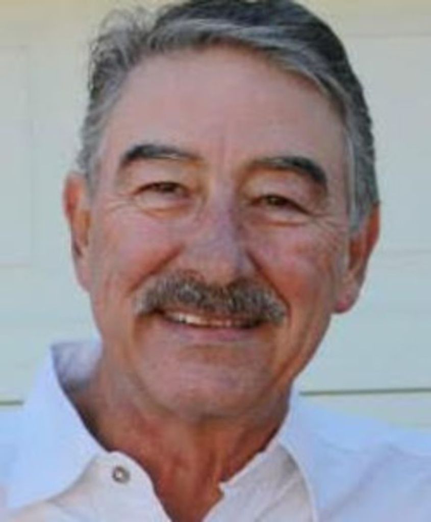 William E Loyd