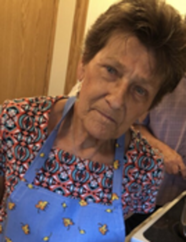 Linda Bea (Gibbs) Mayo