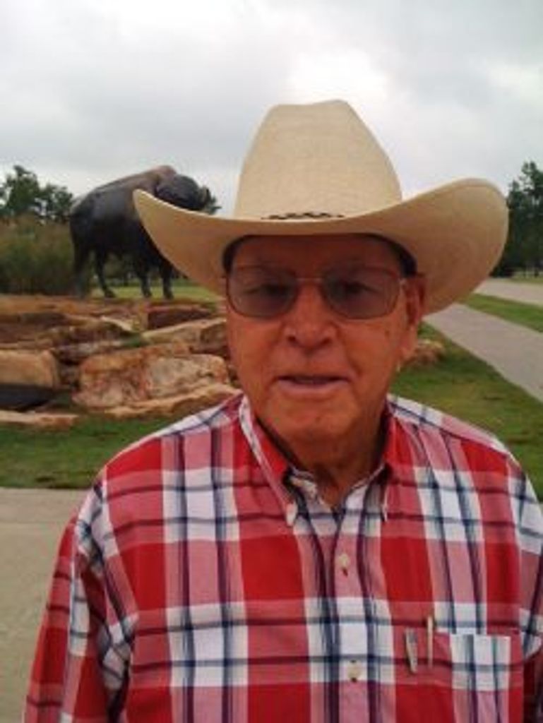 W.  Roger Crabtree