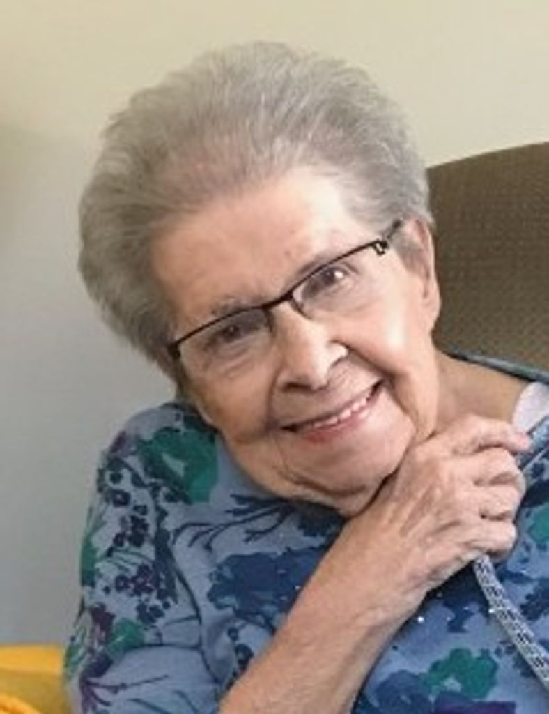 Madge Hoersten
