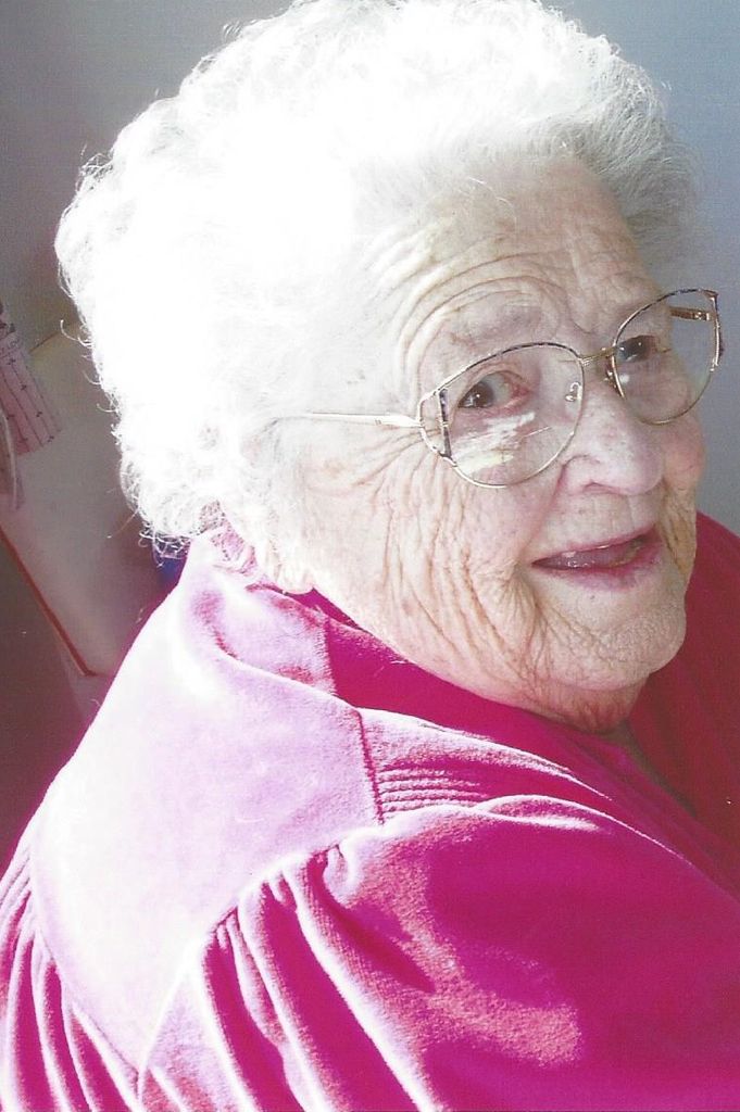Arlene Annie Walker