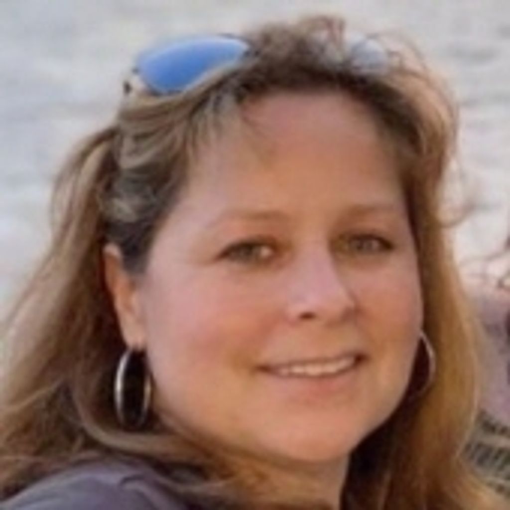 Diana Tennant- Santos