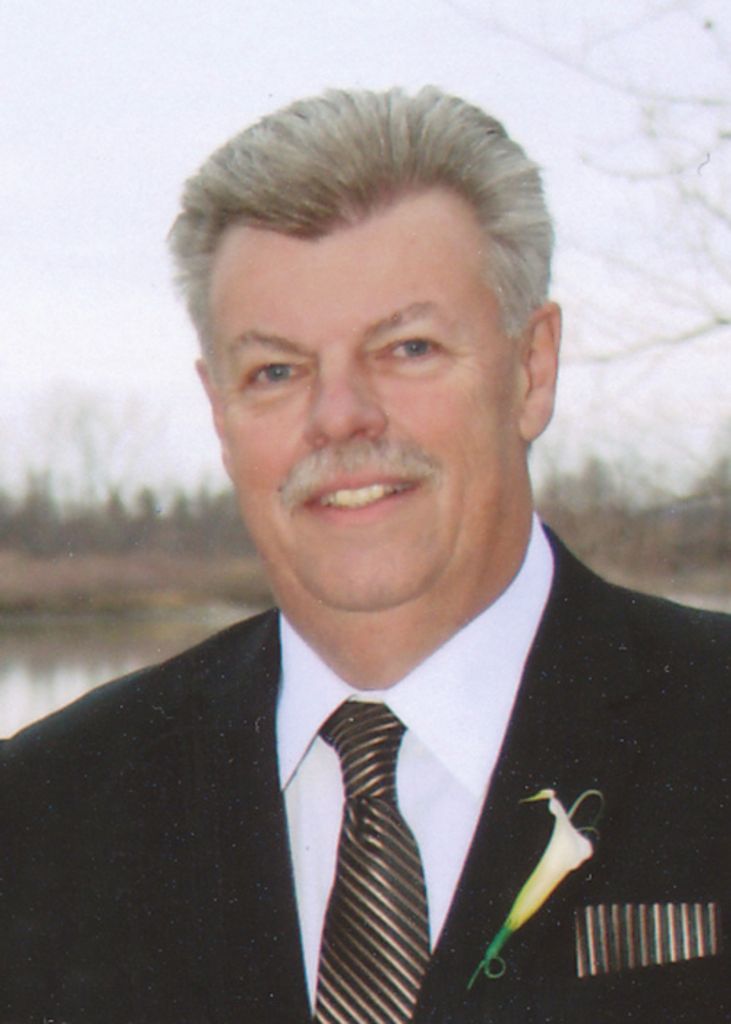 Robert "Bob" Johnson