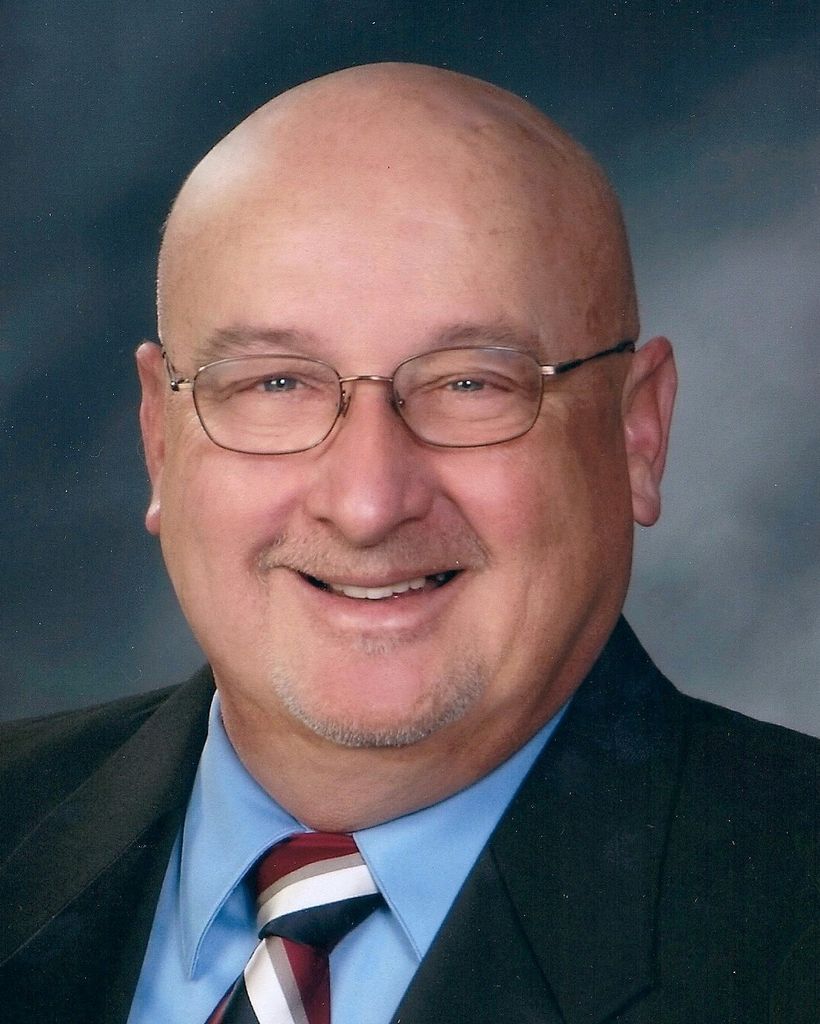 Wayne Lyle Lundgren Profile Photo