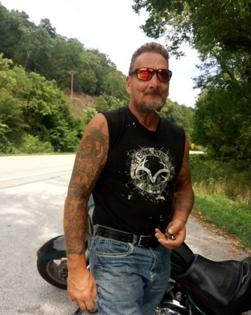 William Robert Pierce Jr. Profile Photo