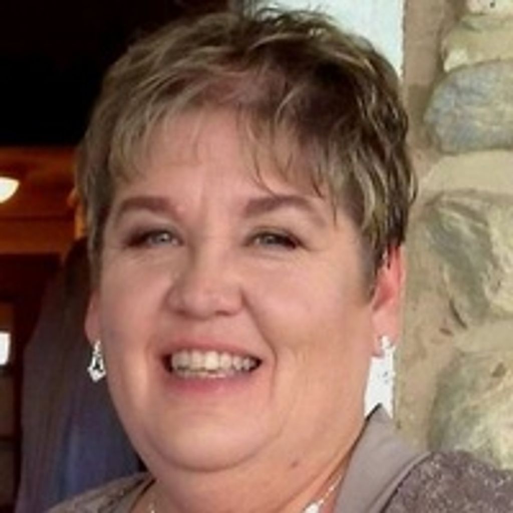 Paula Lynn Hall Profile Photo
