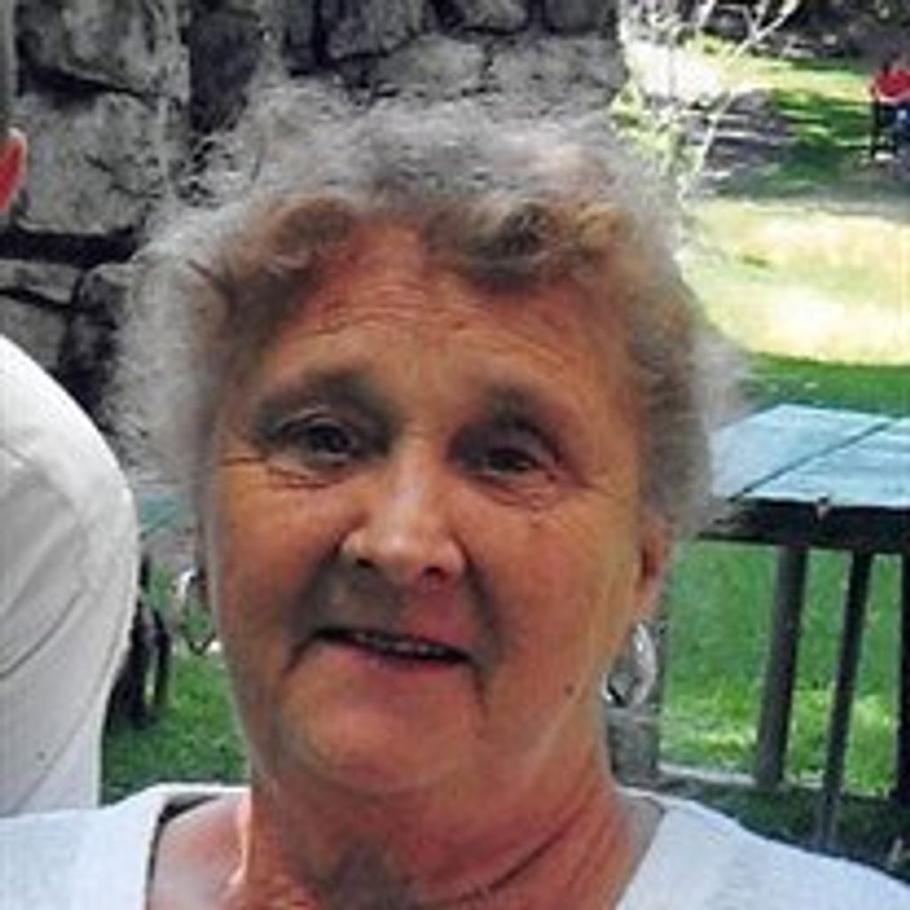 Joann (Carbaugh)  Daeda