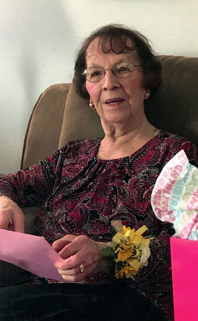 Betty Lorraine Campbell Profile Photo