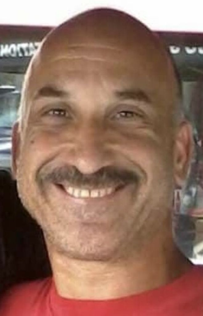 Carlos "Los" De Valdivielso