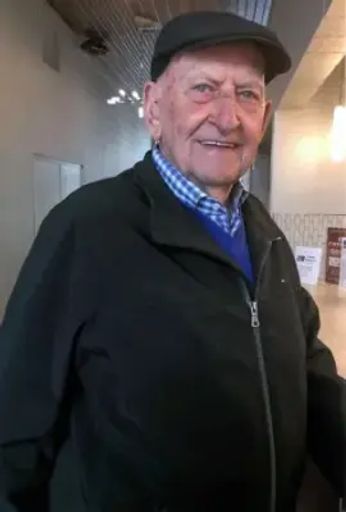 Robert Menke Profile Photo