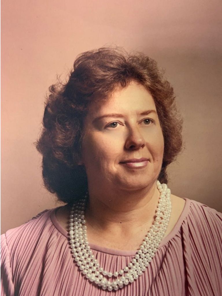 Nadine Gray Profile Photo
