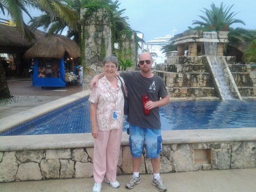 Barbara Ann (Roberts)  Hilliard photo gallery thumbnail 12 of 38