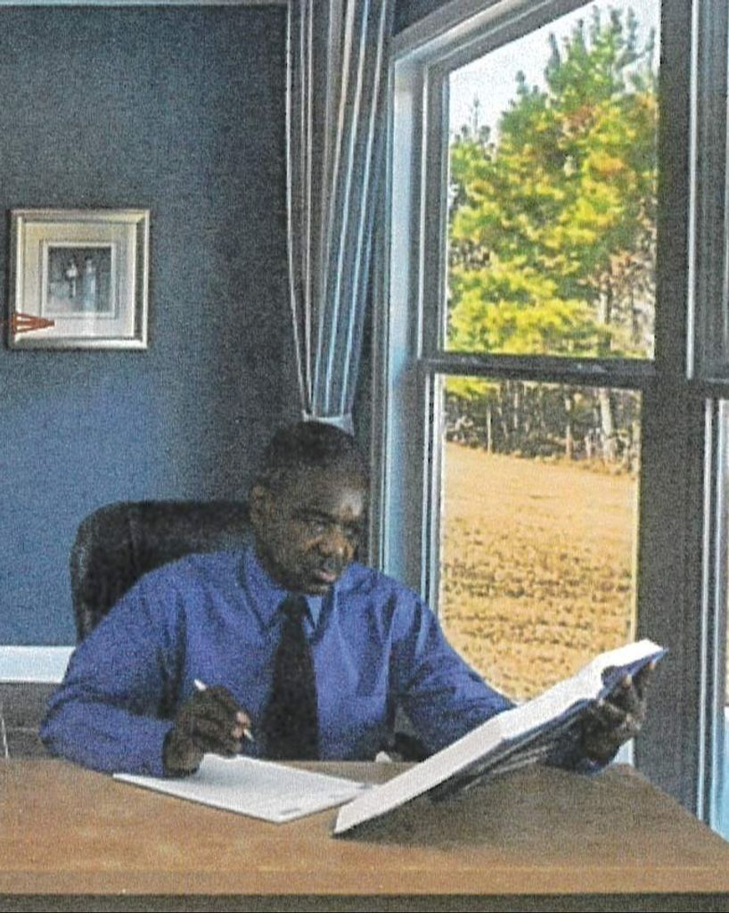 Lawrence Eugene Burns