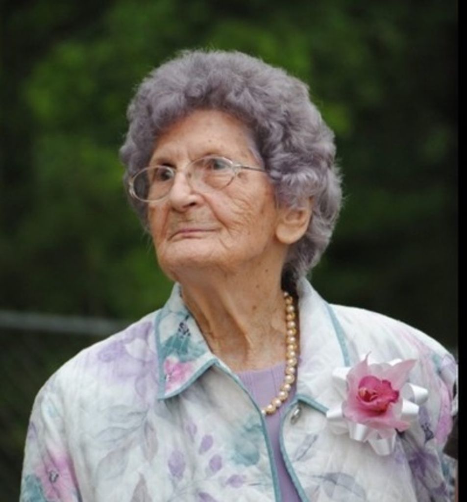 Lois Pauline Jones Profile Photo
