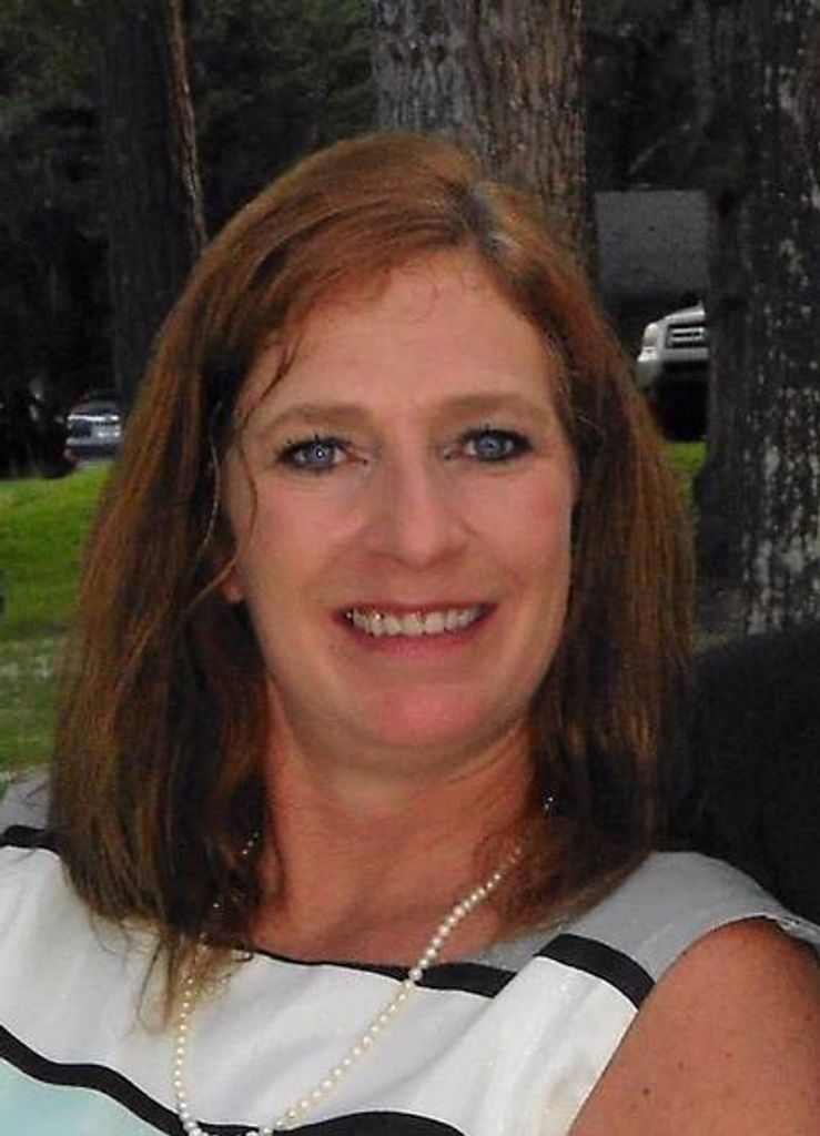 Alicia Dauser Branch Profile Photo