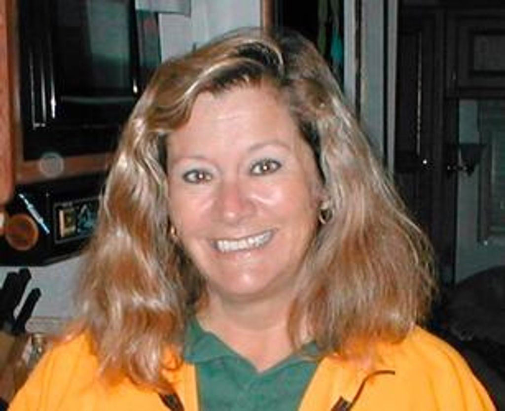 Lynn Hilliard-Schwartz