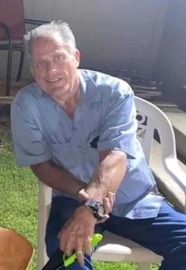 Michael Neil Hicken Profile Photo