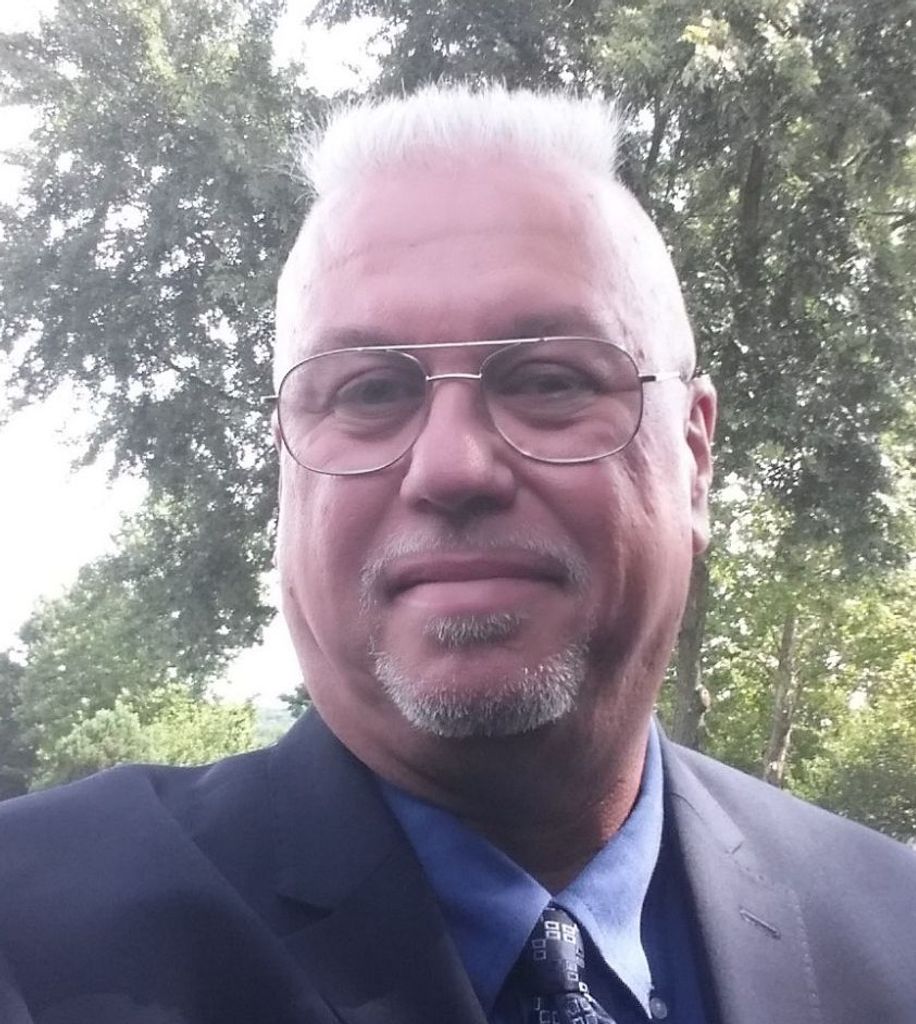 Robert Tarr Profile Photo