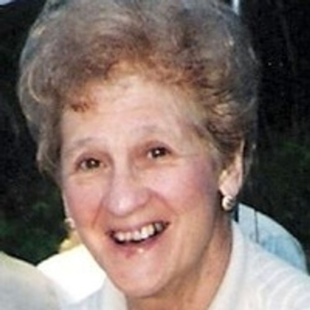 Lucy R Bombredi