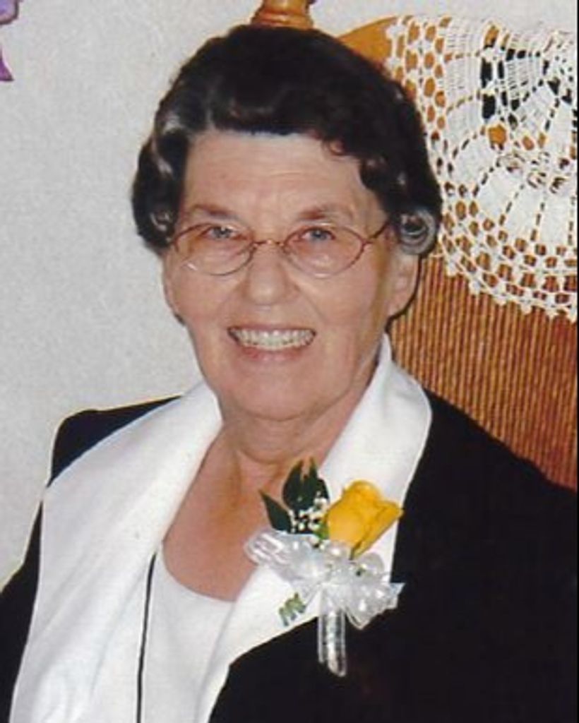 Nell Tomlinson Profile Photo