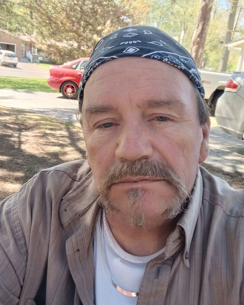 Danny Lee Hall Profile Photo