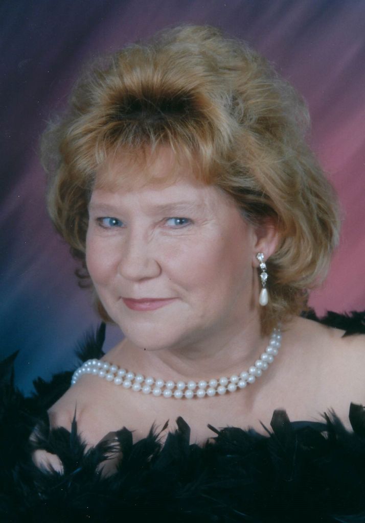 Charlotte Nichols