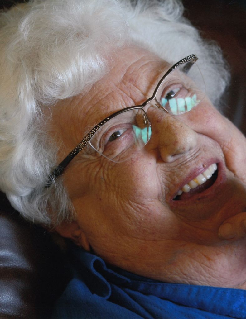 Helen Perrance Profile Photo