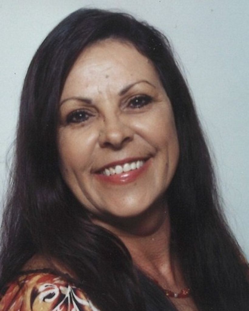 Glynda Corriene Carrillo Profile Photo