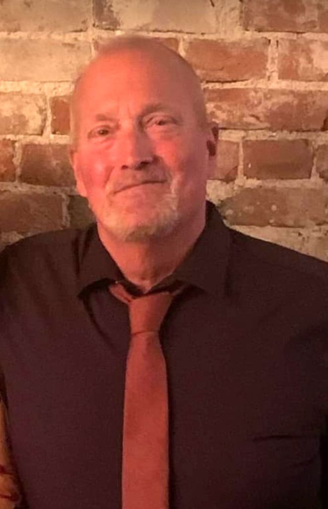 Robert Bradford Middleton Eichen Profile Photo