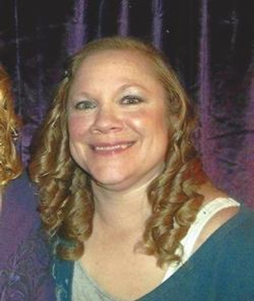 Darcy May Dubay Profile Photo