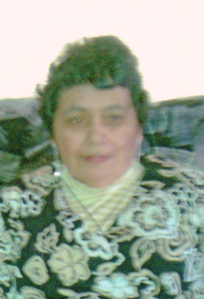 Olga Soto (Soto)  Derivera