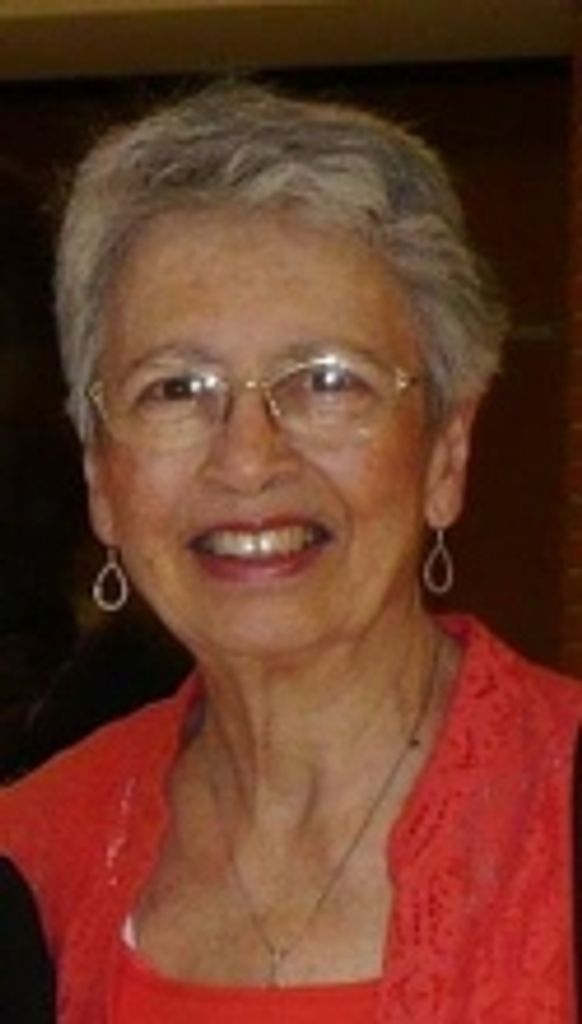 Elaine M Guetzlaff