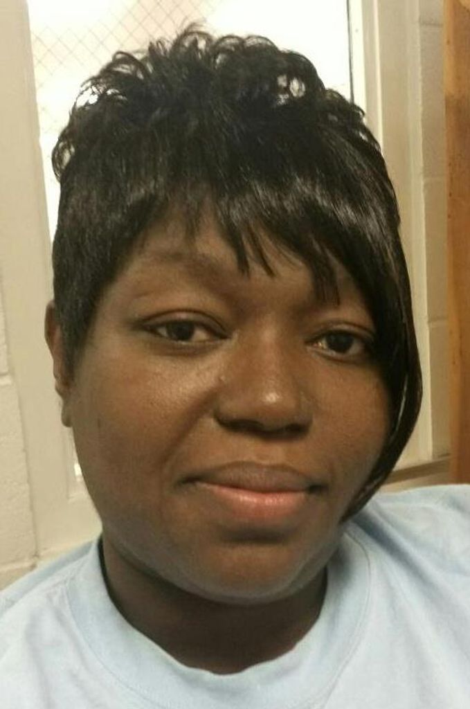 April Anquette Smith Profile Photo