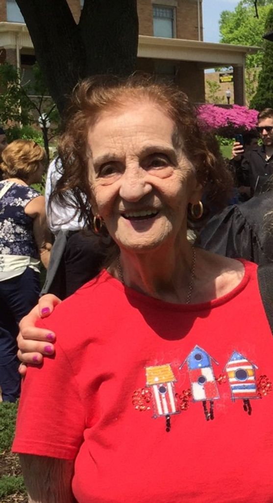 Louise Pugliano Profile Photo