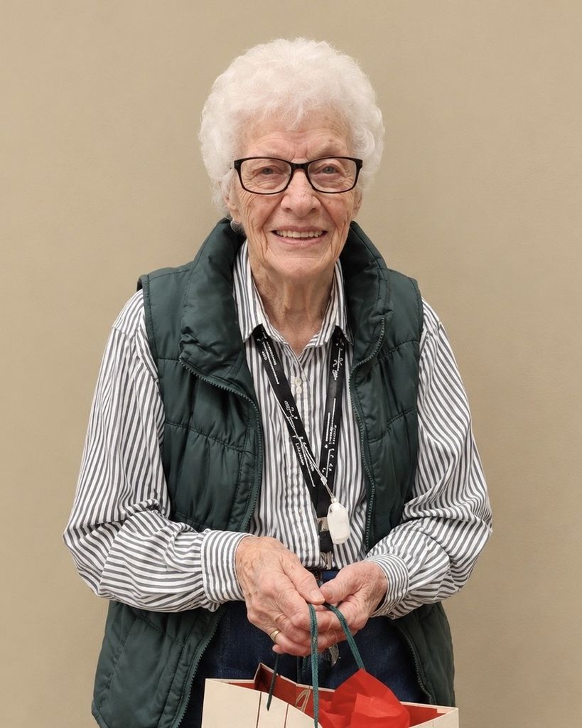 Lena L. Bellomy