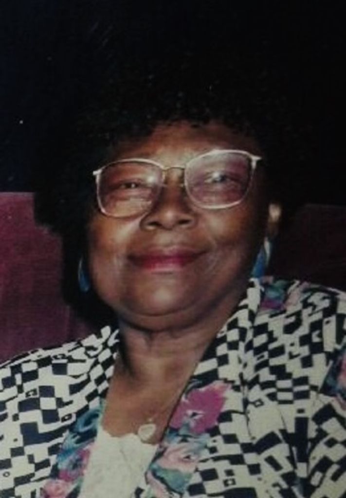 Lillie Carpenter Profile Photo