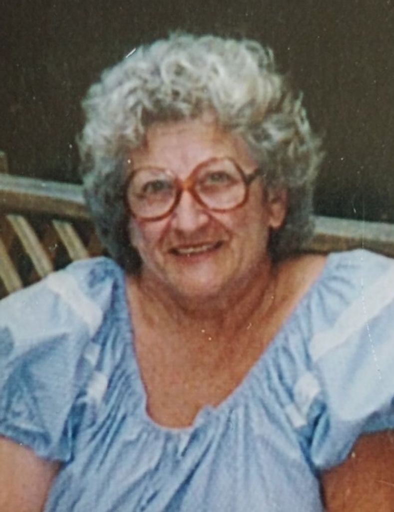 Phyllis Miller