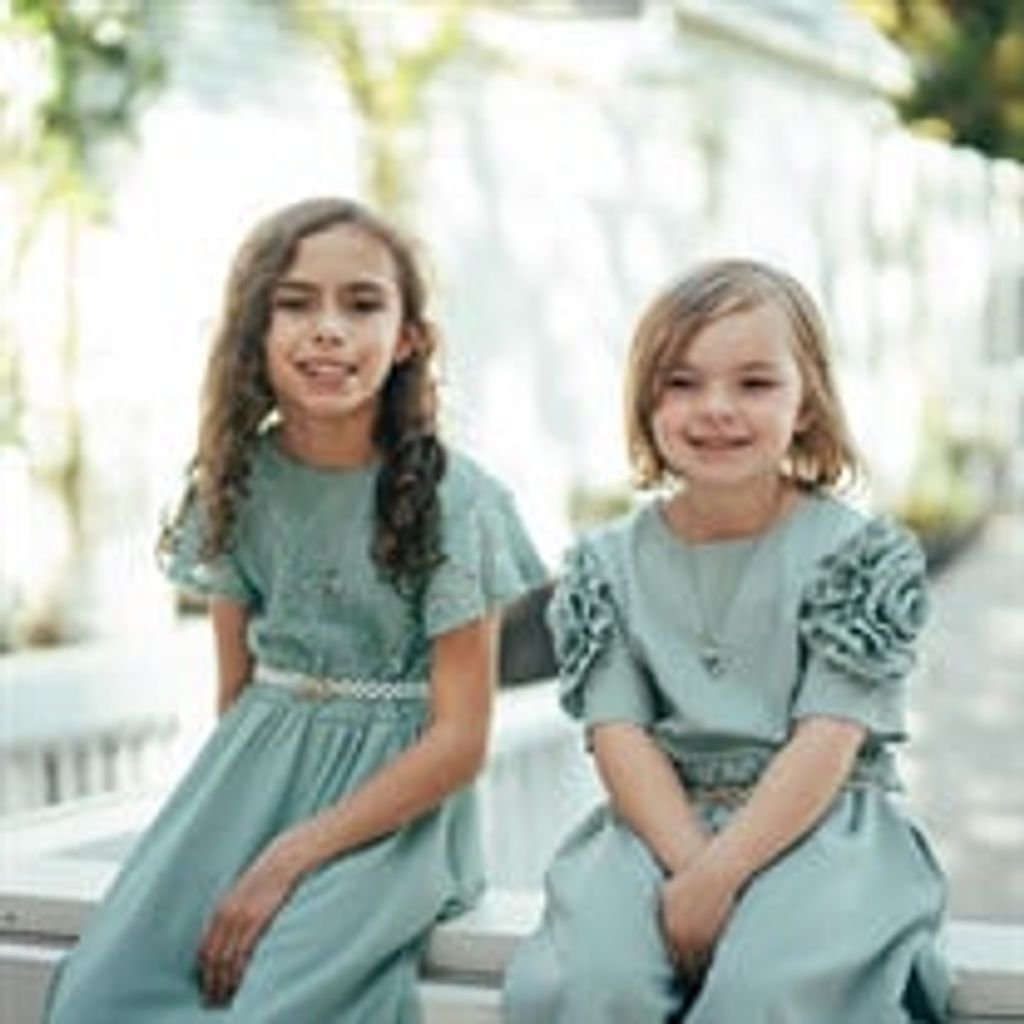 Ivey Marie Christine Birch & Ava Kimberly Kathleen Turner